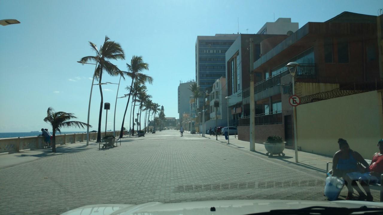 Flat Avenida Oceanica Barra Apartment Salvador Exterior photo